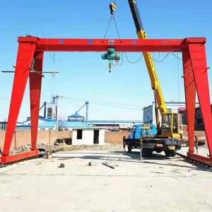 龍門起重機(jī)